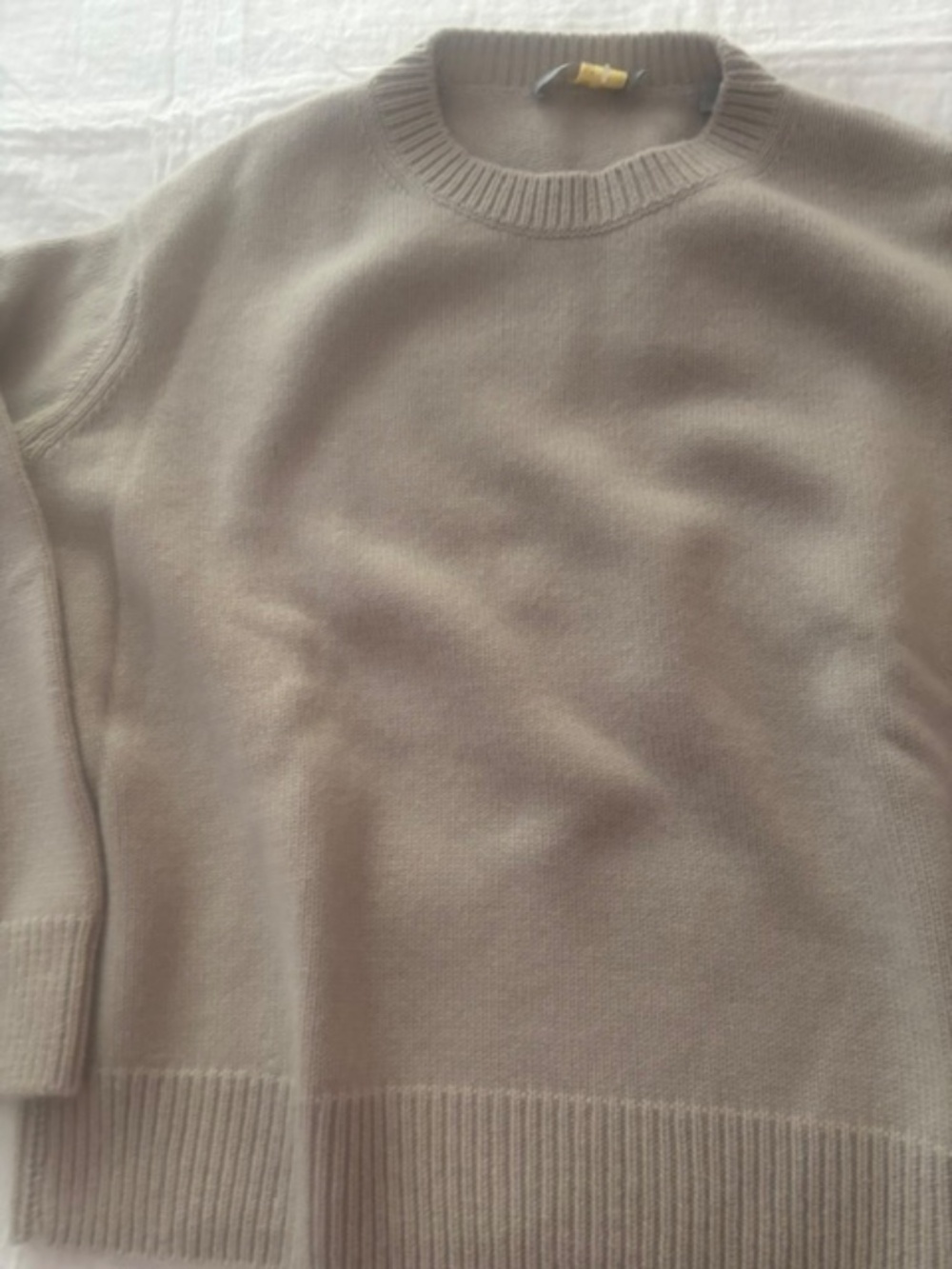 Vince taupe 100% cashmere sweater, size XS